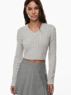 Aritzia Sunday best moss Cropped Cable Knit V-Neck Sweater - Light Gray 0440